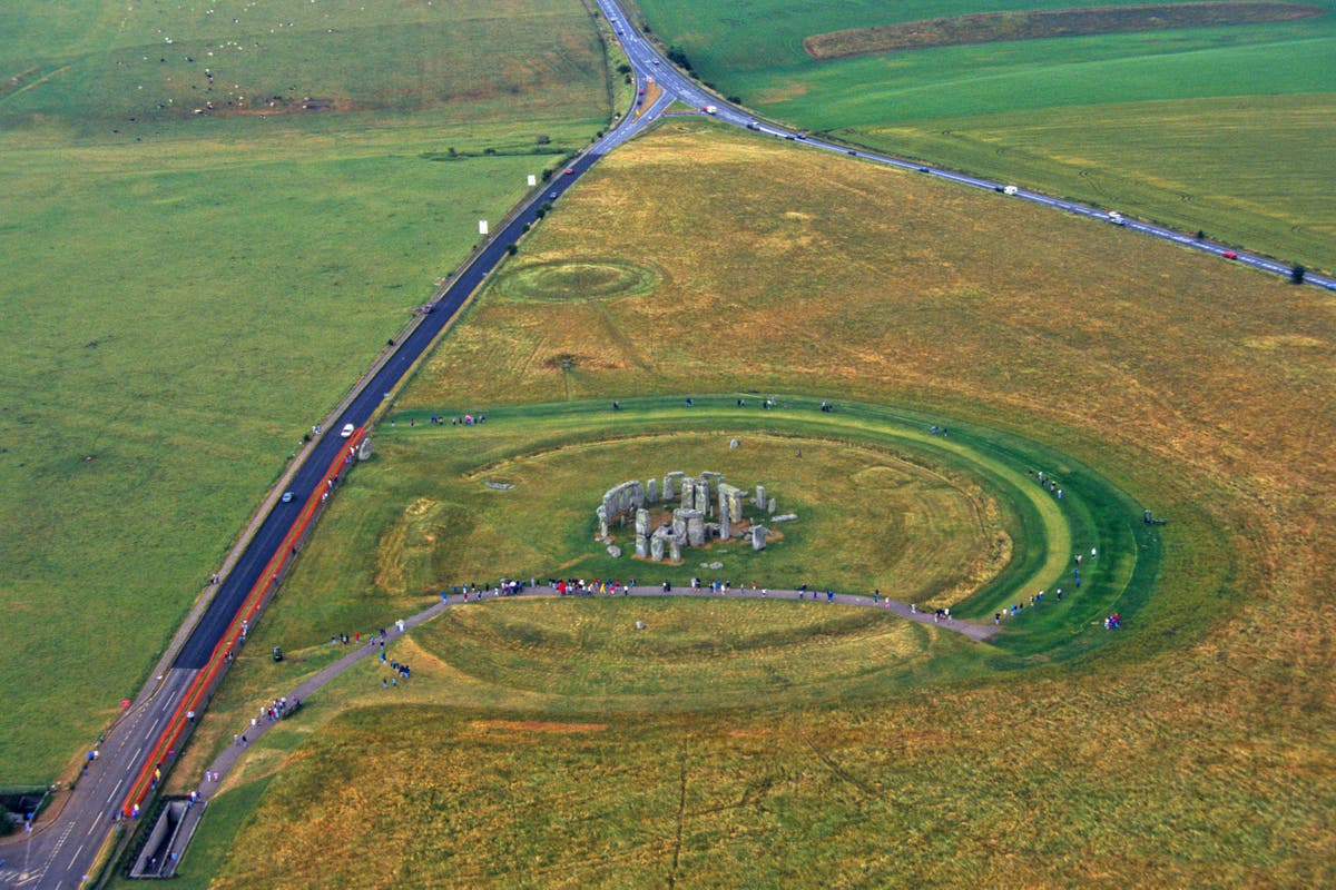 Stonehenge road tunnel plans approved, Department for Transport confirms