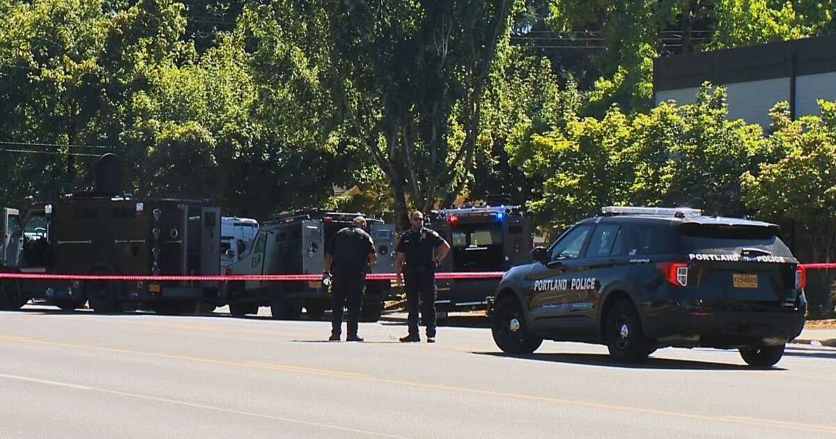 Oregon hospital security guard dies after being shot while on the job