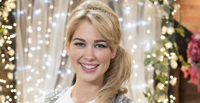 Amanda Clapham Bio, Early Life, Career, Net Worth and Salary