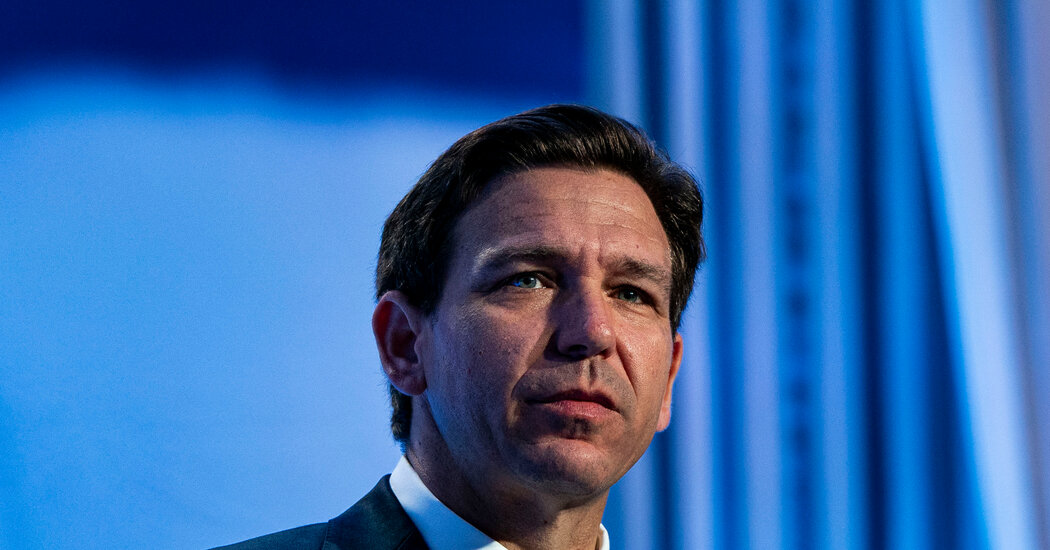 DeSantis Involved in Car Crash; He and His Team Are Unhurt