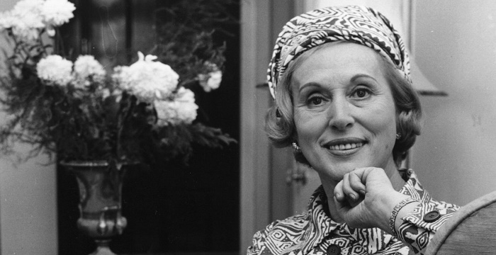 Estee Lauder Bio, Early Life, Career, Net Worth and Salary