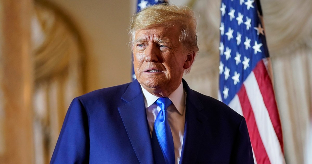 Federal judge sets May 2024 as the start of Trump classified docs trial