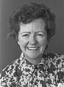 Mary Batchelor Biography, Age, Height, Wife, Net Worth and Family