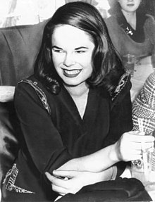 Oona O'Neill Biography, Age, Height, Wife, Net Worth and Family