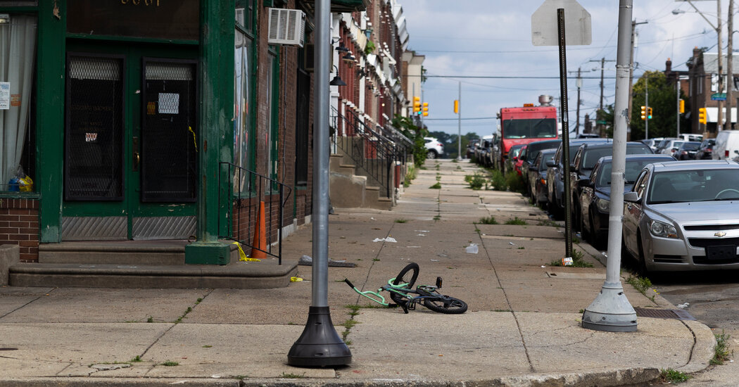 Philadelphia Police Officials Detail Botched Response to a Fatal Shooting