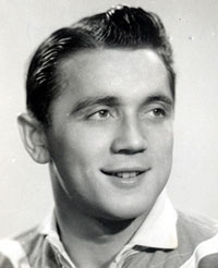 Puig Aubert Biography, Age, Height, Wife, Net Worth and Family