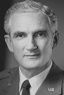 Robert E. Pursley Biography, Age, Height, Wife, Net Worth and Family