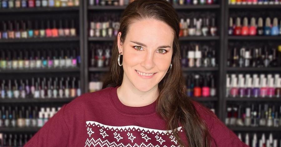 Simply Nailogical Bio Bio, Early Life, Career, Net Worth and Salary