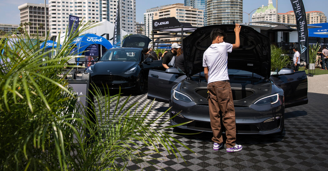 Tesla’s Profit Rose in the Second Quarter as Price Cuts Spurred Demand