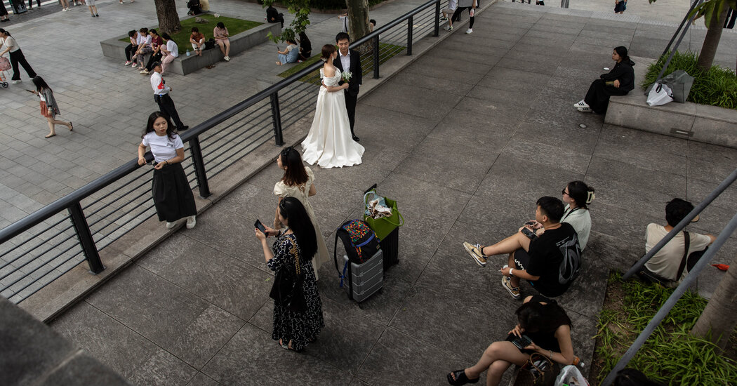 Why China’s Young People Are Not Getting Married