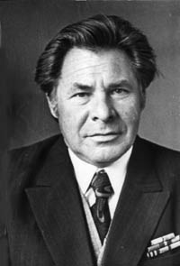 Yevgeni Nosov (writer) Biography, Age, Height, Wife, Net Worth and Family