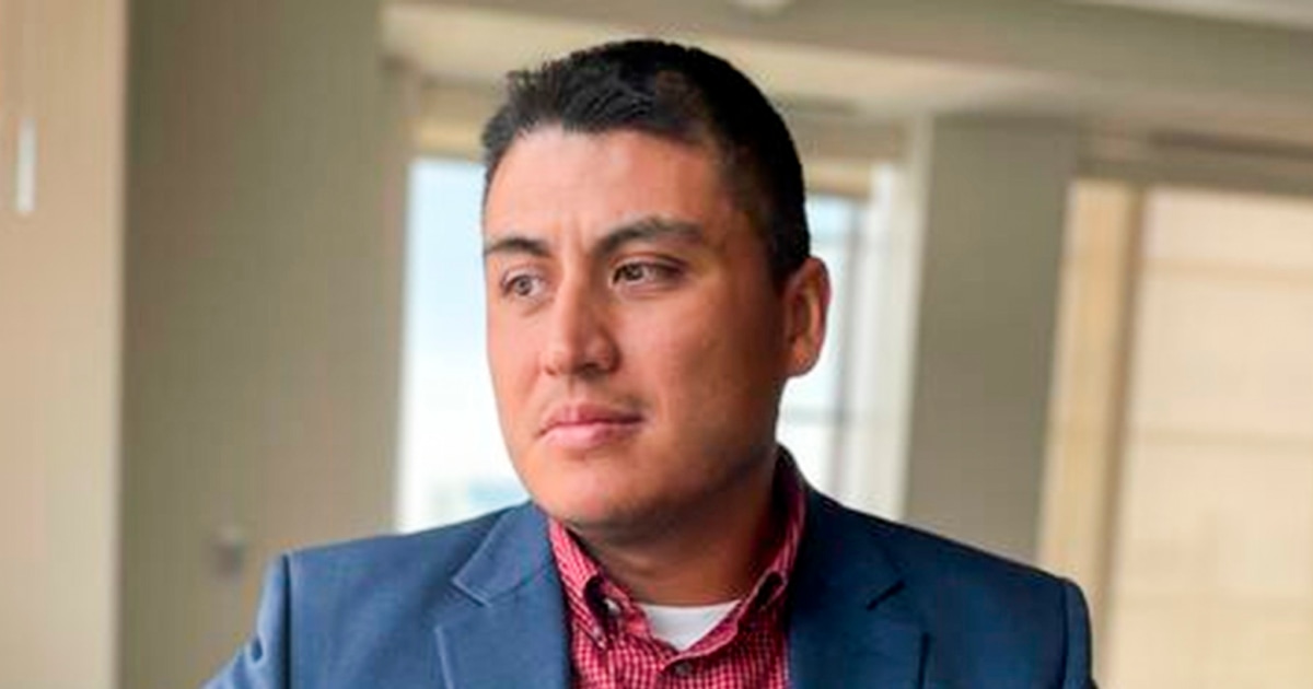 Ex-Northwestern football player says teammates shaved racist Cinco de Mayo symbol on his head