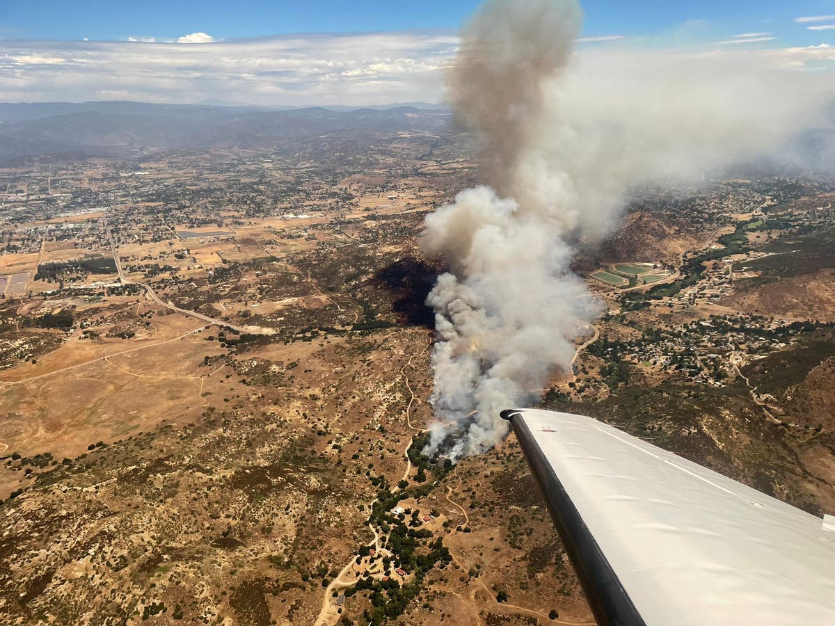 Bunnie Fire covering 183 acres prompts evacuations outside San Diego