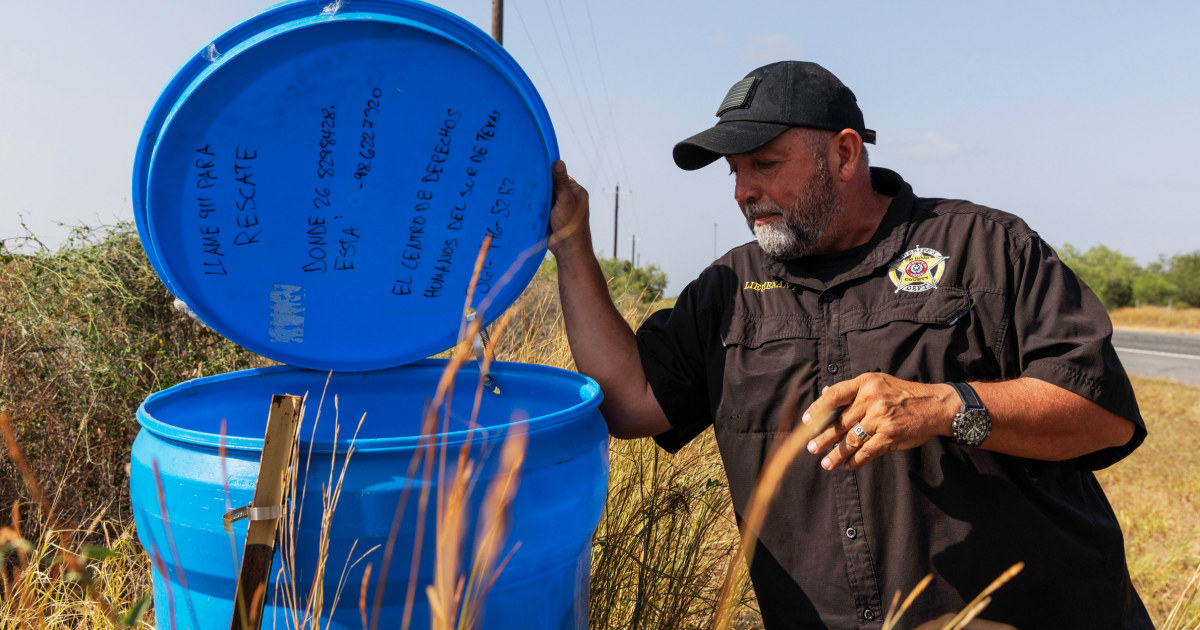 Who took water barrels meant to help migrants on the hot Texas border?