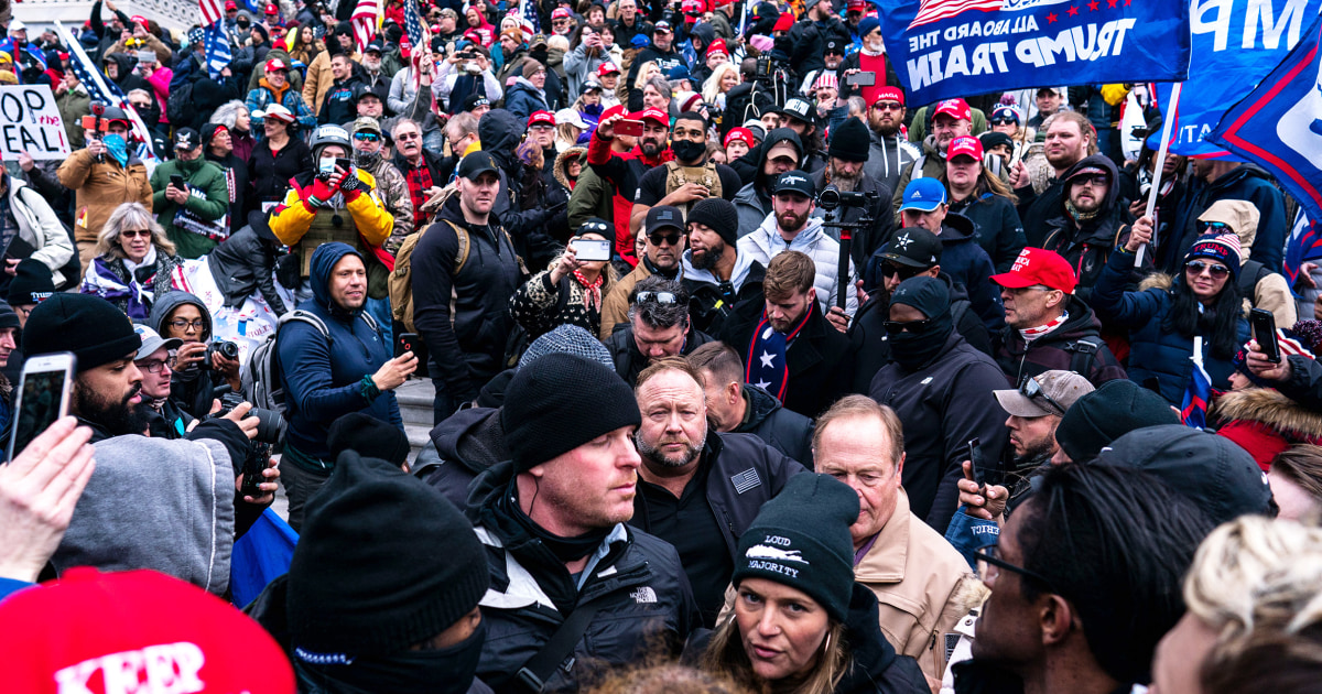 Trump co-defendant Kenneth Chesebro appears to have been at Capitol on Jan. 6