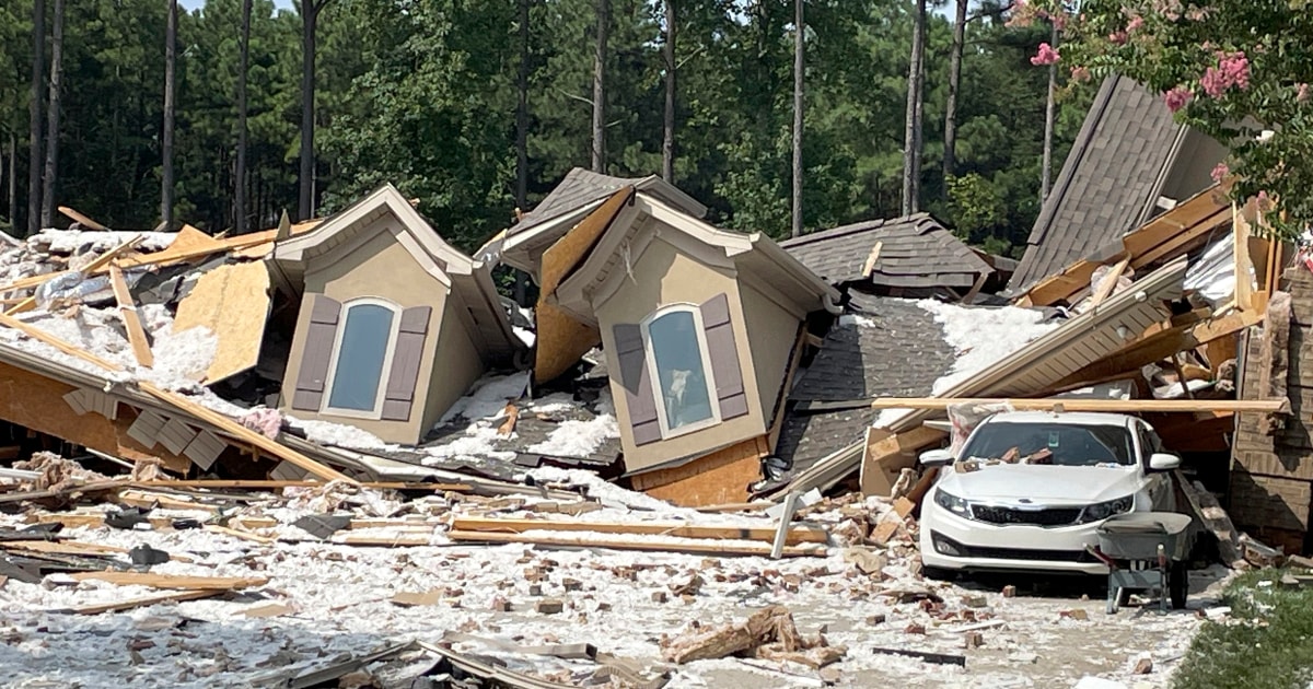 Father of Tennessee Titans player Caleb Farley killed in N.C. house explosion