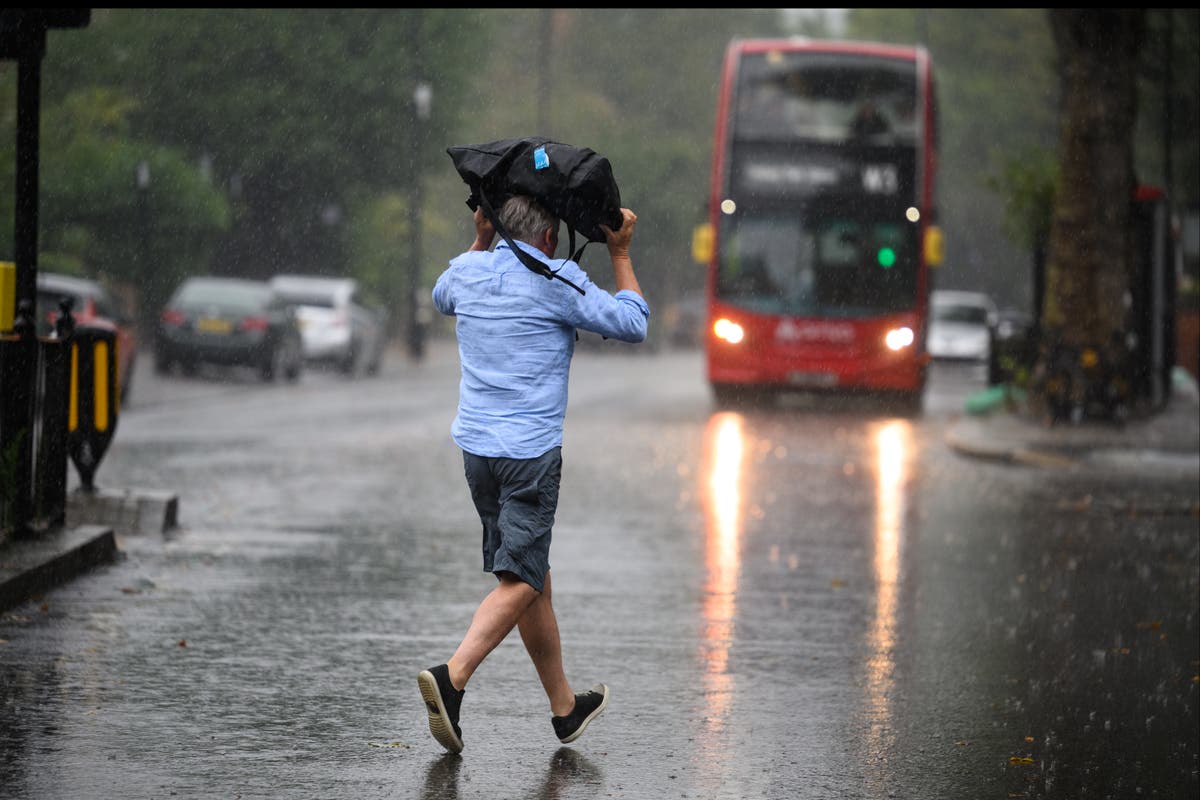 Britons brace for unsettled bank holiday weekend after ‘last hot spell’ of this year