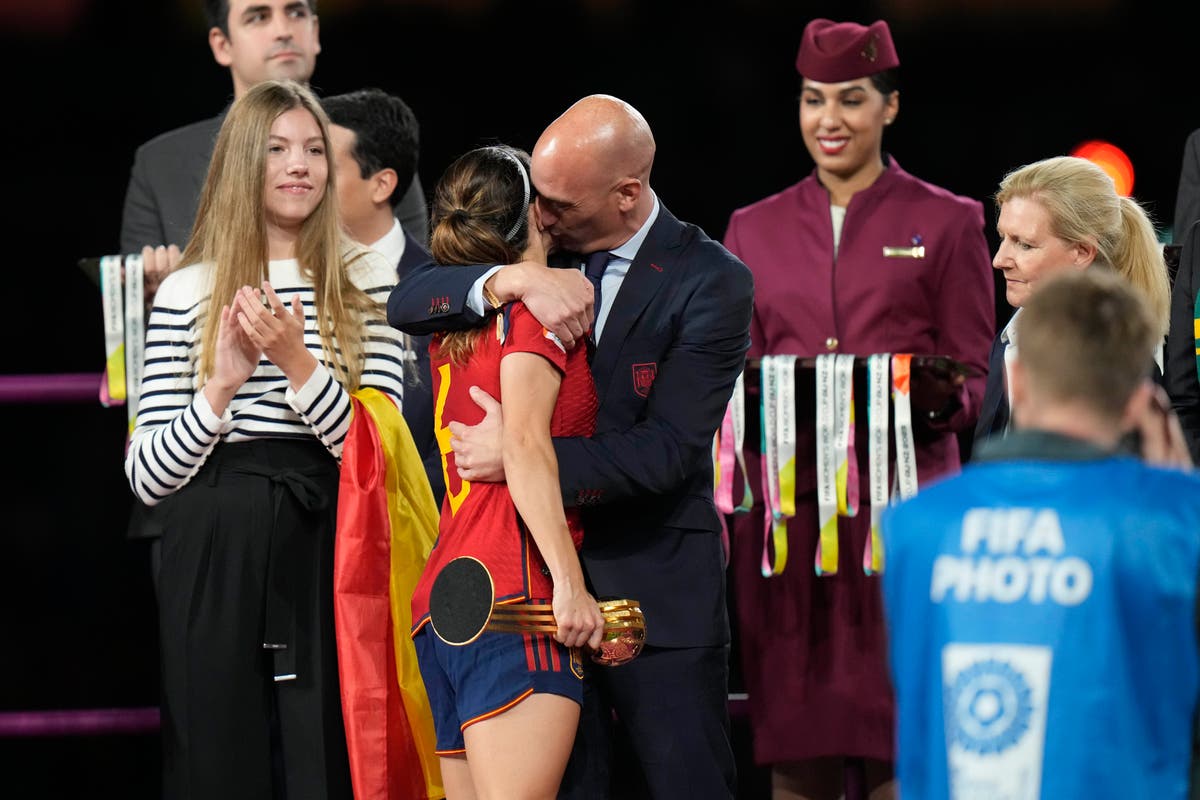Spanish FA threatens legal action over Jenni Hermoso ‘lies’ in World Cup kiss row