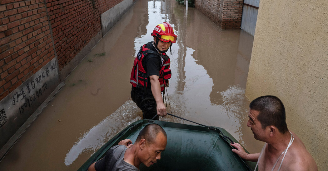 Anger Builds in Towns Deliberately Flooded, in Part, to Save Beijing