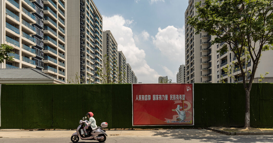 China Cuts Key Interest Rate Again as Property Slump Spreads