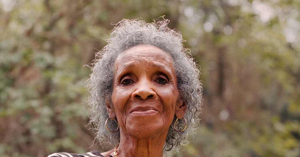 Hilton Head Resident Gets Celebrity Support in Land Battle