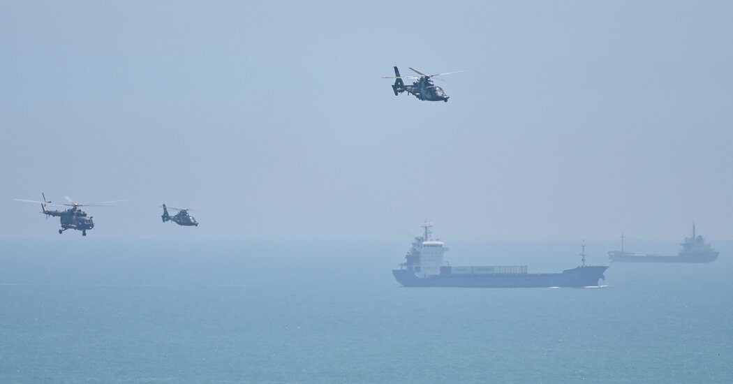 In Warning to Taiwan, China Announces Military Patrols