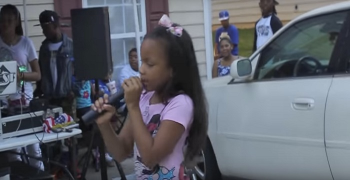 Mini Barbie Bio, Early Life, Career, Net Worth and Salary