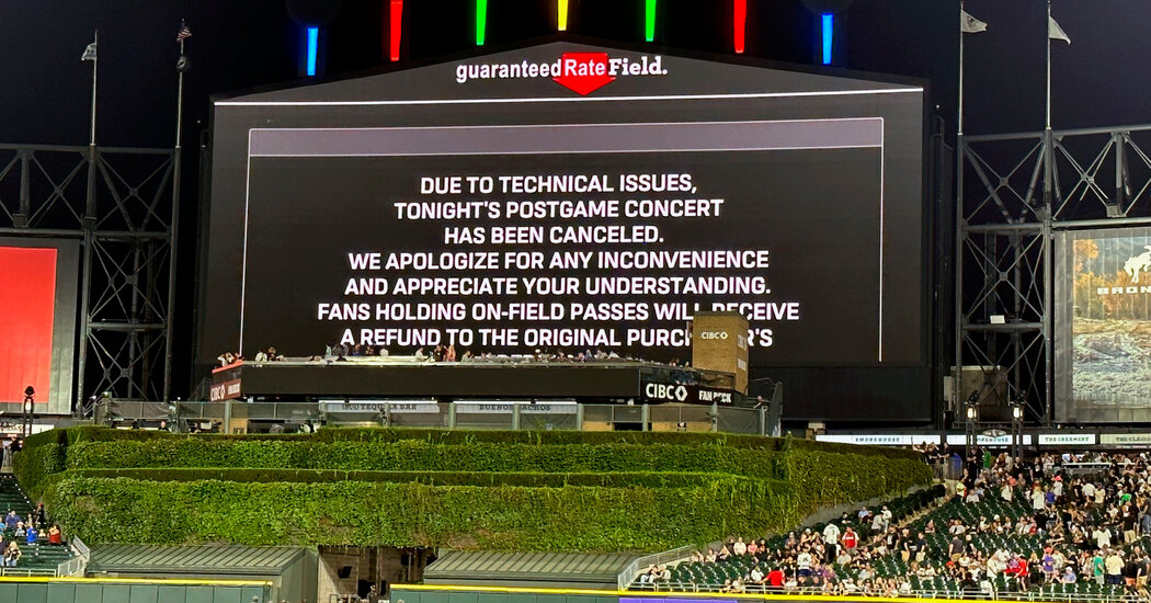 Two People Are Shot at Chicago White Sox Baseball Game