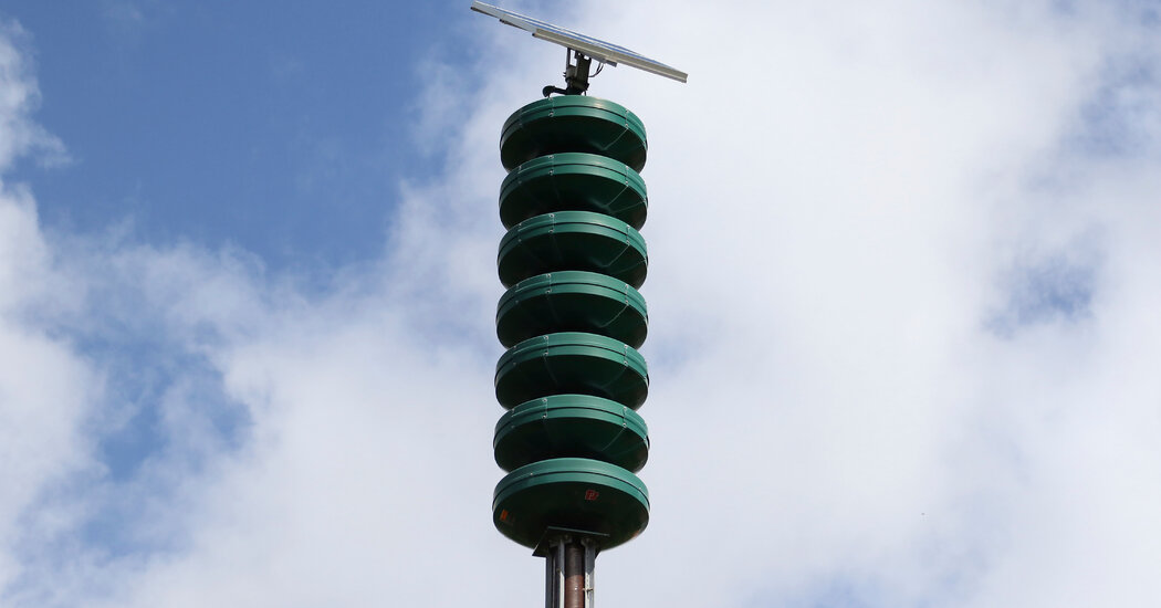 Warning Sirens Never Sounded on Maui, State Official Says