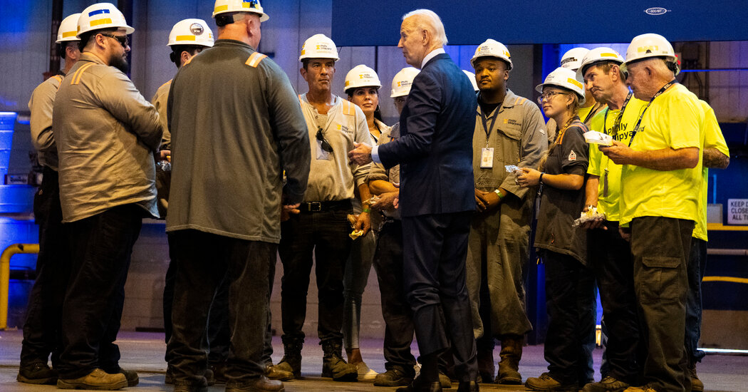 White House, Protecting Biden’s Economic Message, Hits Back on Credit Downgrade