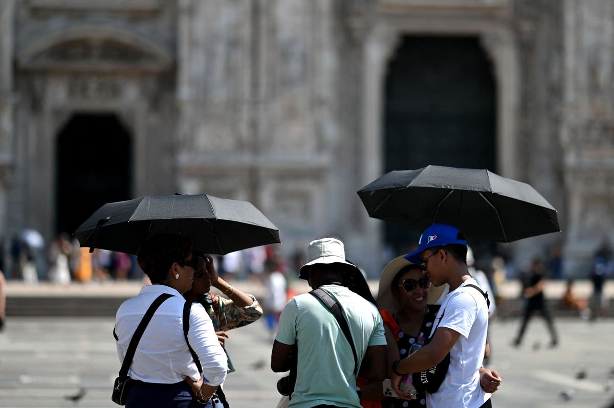 Half of world’s population suffered under extreme heat this summer, study says