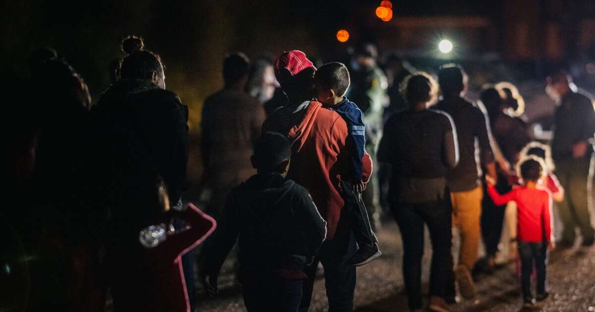 Border Patrol temporarily separated families this summer, court filing says