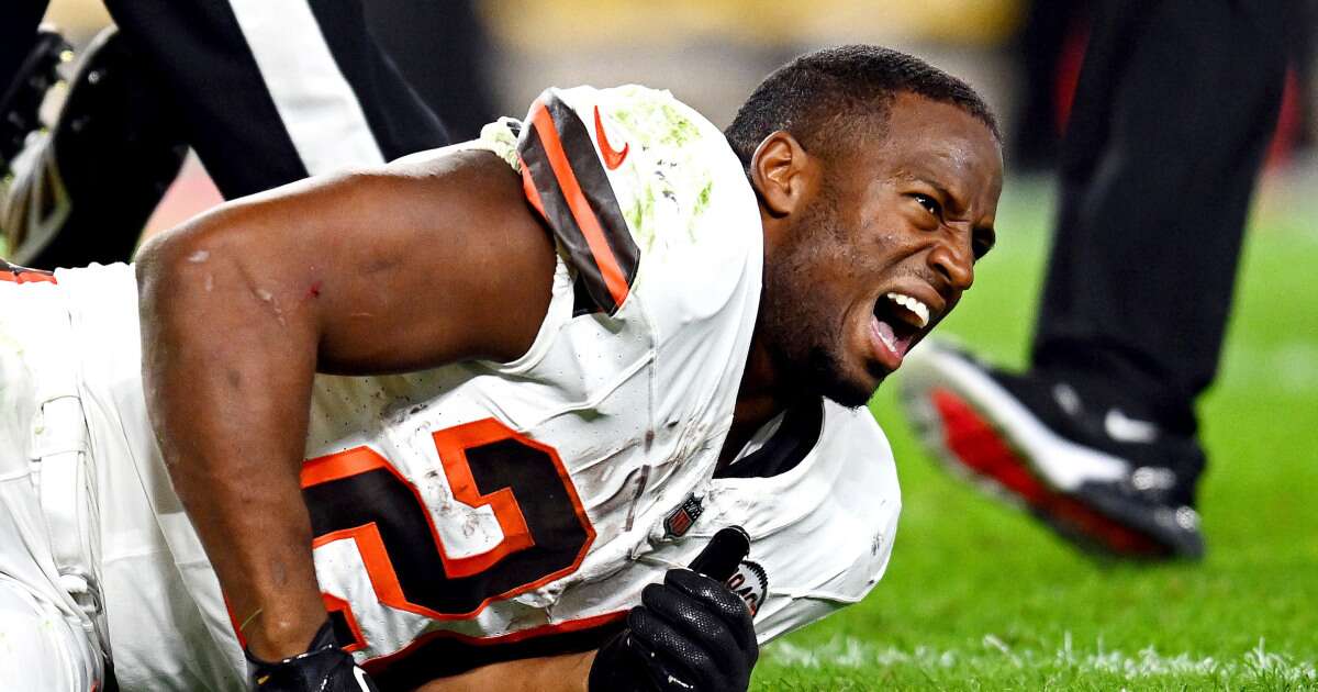 Cleveland Browns running back Nick Chubb out for season after knee injury