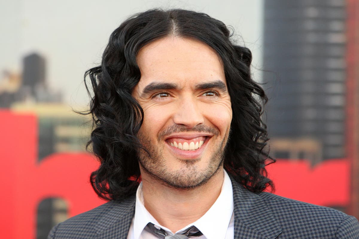 Russell Brand admits ‘extraordinary and distressing week’ and floats media conspiracy