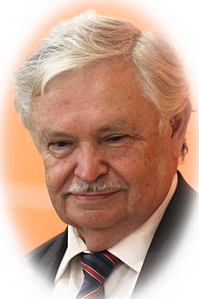 Albert Likhanov Biography, Age, Height, Wife, Net Worth and Family