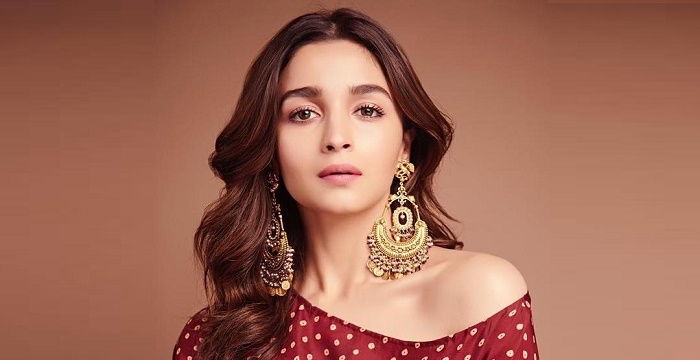 Alia Bhatt Bio, Early Life, Career, Net Worth and Salary
