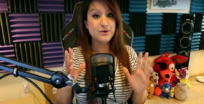 Aphmau Bio Bio, Early Life, Career, Net Worth and Salary