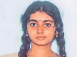 Duvaraga Prabhakaran (Velupillai Prabhakaran's daughter) Wiki, Age, Death, Family, Biography & More