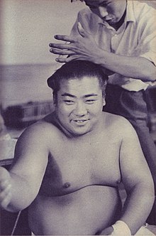 Fusanishiki Katsuhiko Biography, Age, Height, Wife, Net Worth and Family