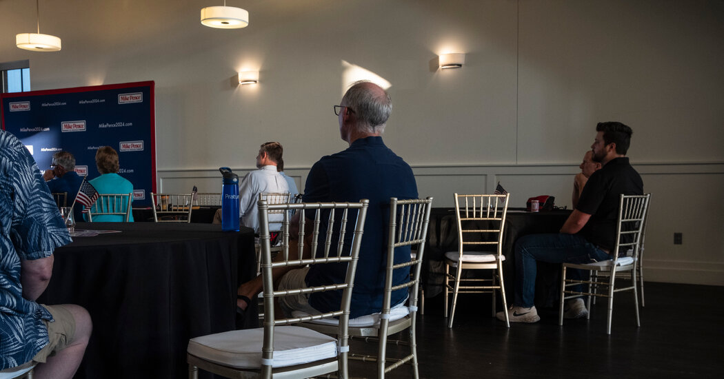 In Iowa, Pence Preaches Old-School Conservatism to a Dwindling Flock