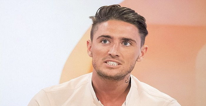 Stephen Bear Bio, Early Life, Career, Net Worth and Salary