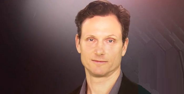Tony Goldwyn Bio, Early Life, Career, Net Worth and Salary