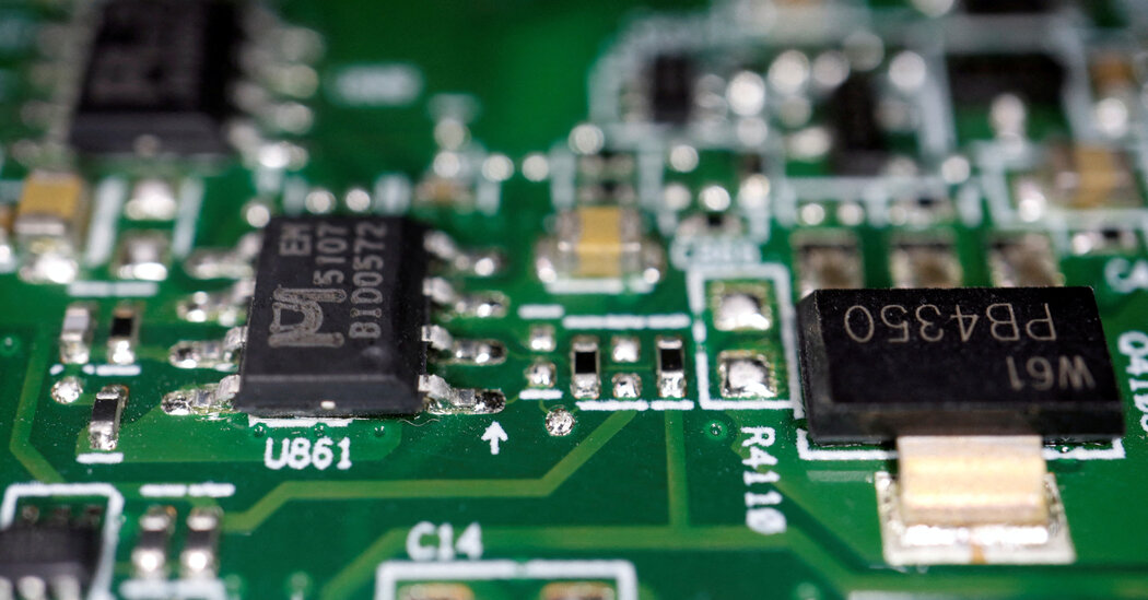 U.S. Finalizes Rules to Keep Chip Funds Out of China