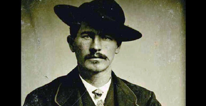 Wyatt Earp Bio, Early Life, Career, Net Worth and Salary