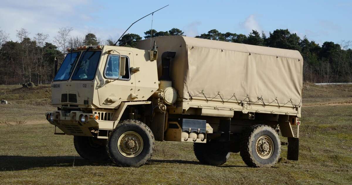 2 U.S. soldiers dead after military vehicle flips over in Alaska