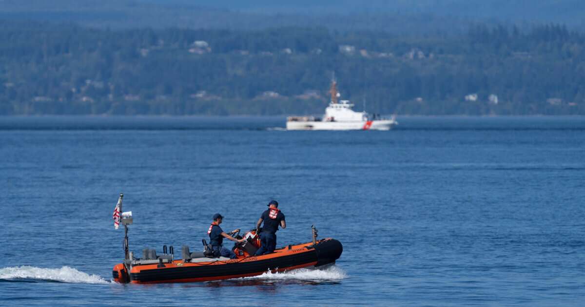 Mechanical issue caused Washington seaplane crash that killed 10, NTSB says