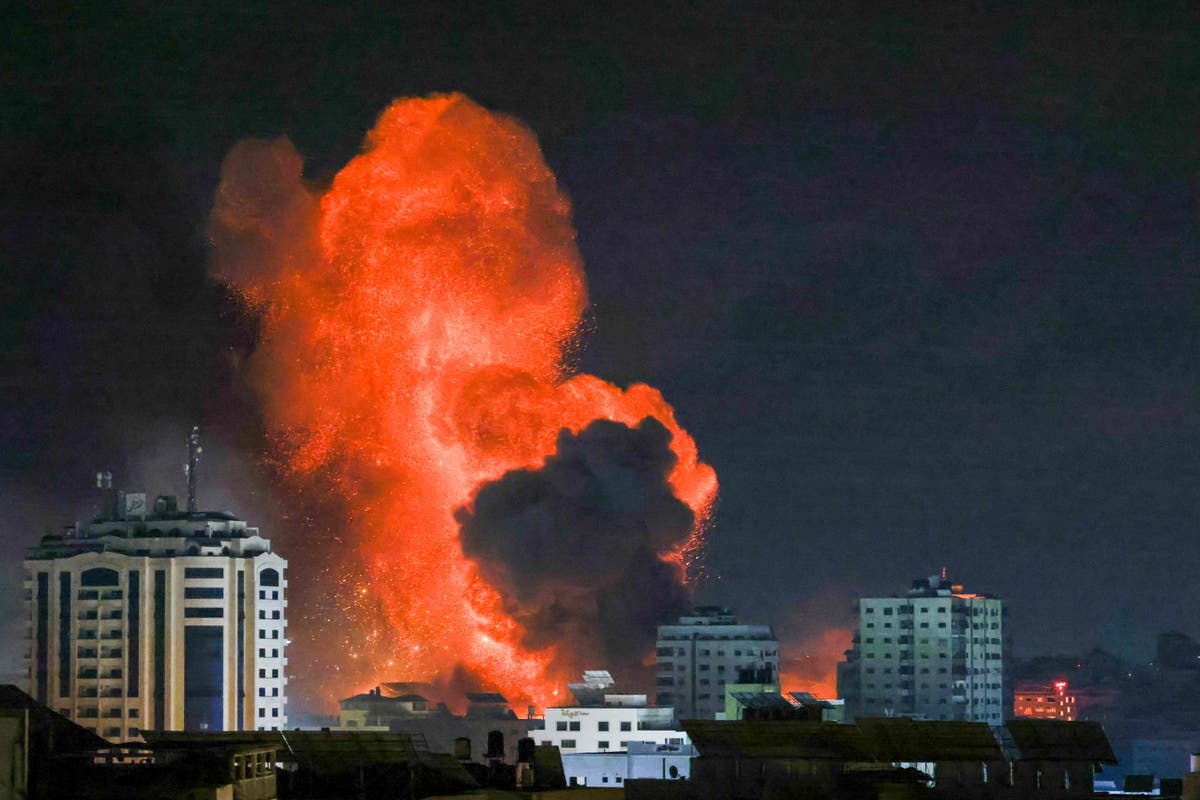 Israel-Hamas war live: Shelling continues as US discusses safe passage for civilians