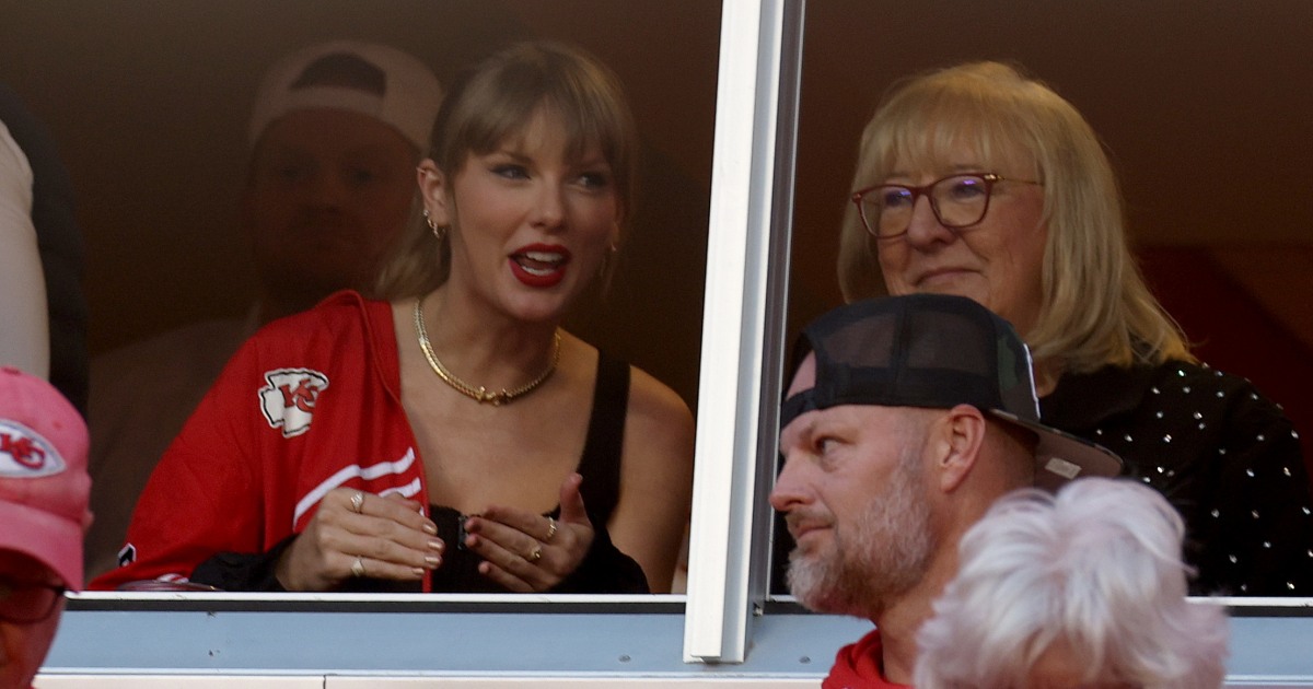 Taylor Swift ready to cheer on Travis Kelce at Kansas City Chiefs game as ‘Eras Tour’ movie opens in theaters