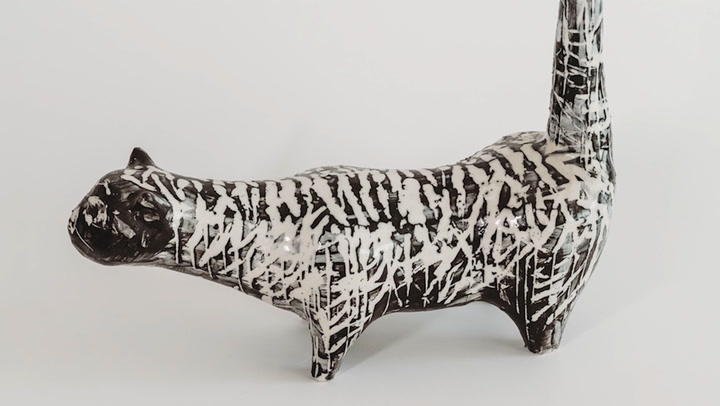 Sculpture David Hockney gave to couple who sheltered him from storm earns £112,000