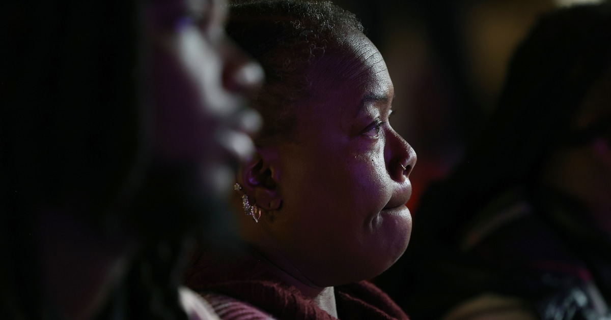 Tim Scott tests his campaign on a mostly Black audience — to mixed reviews